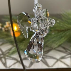 NIB 2018 Swarovski Annual Christmas Angel Ornament